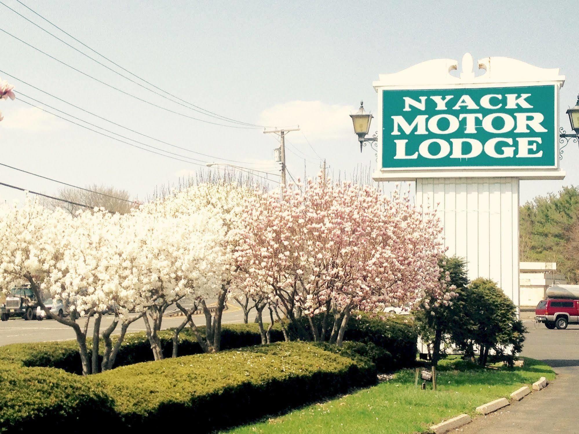 Tappan Zee Hotel West Nyack Exteriér fotografie